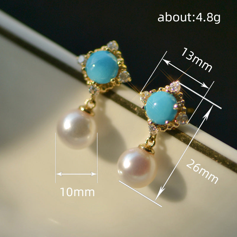 Charming Pearl Earring for Any Occasion