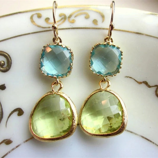 Charming Earring for Any Occasion