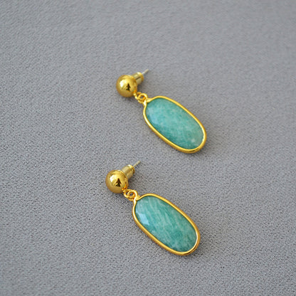 Elegant Gold Earring for Every Occasion