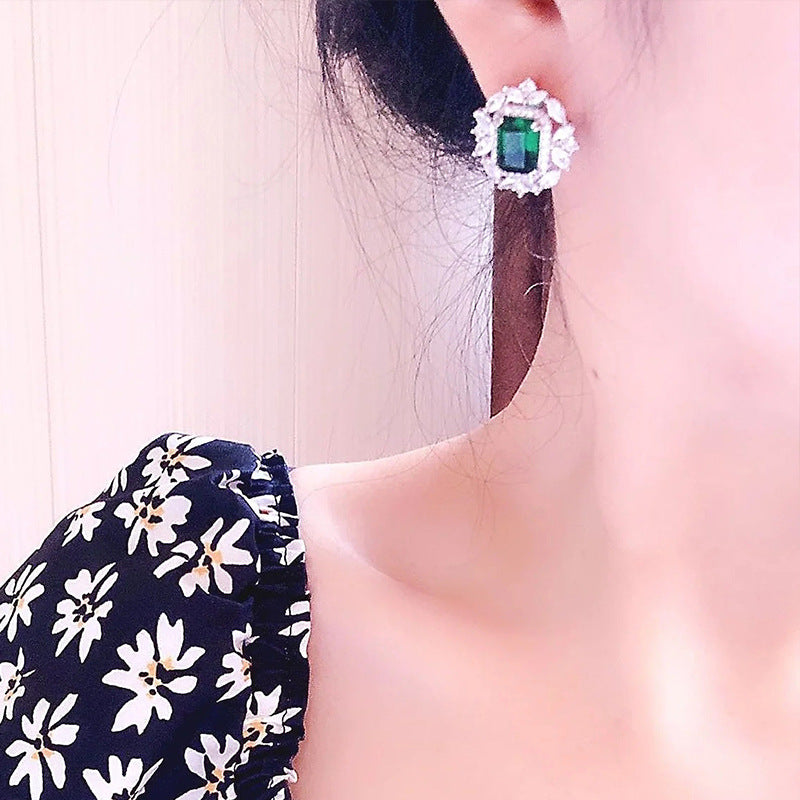Romantic Earring for Special Moments