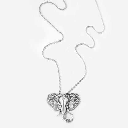 Classic Necklace with Timeless Appeal