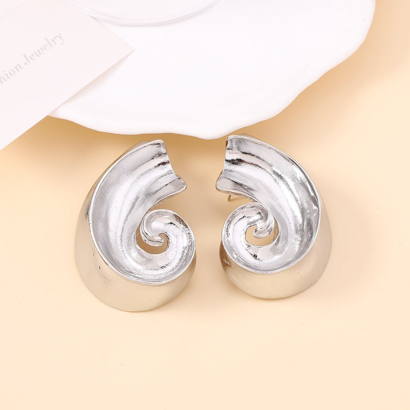 Delicate Artisan Pearl Earring