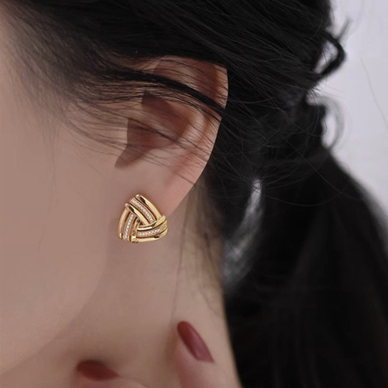 Beautiful Piece with Unique Style