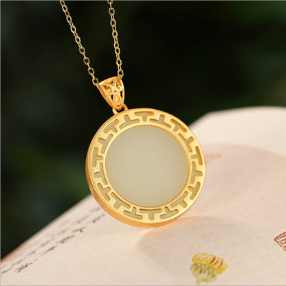 Elegant Gold Necklace for Every Occasion