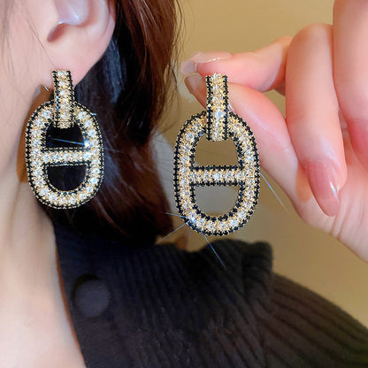 Stunning Earring for Daily Wear