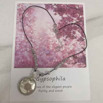 Charming Silver Pendant for Any Occasion