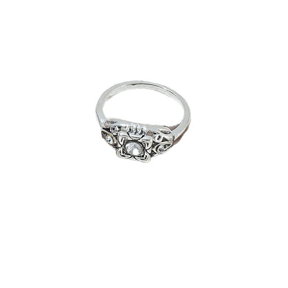 Elegant Silver Ring for Every Occasion