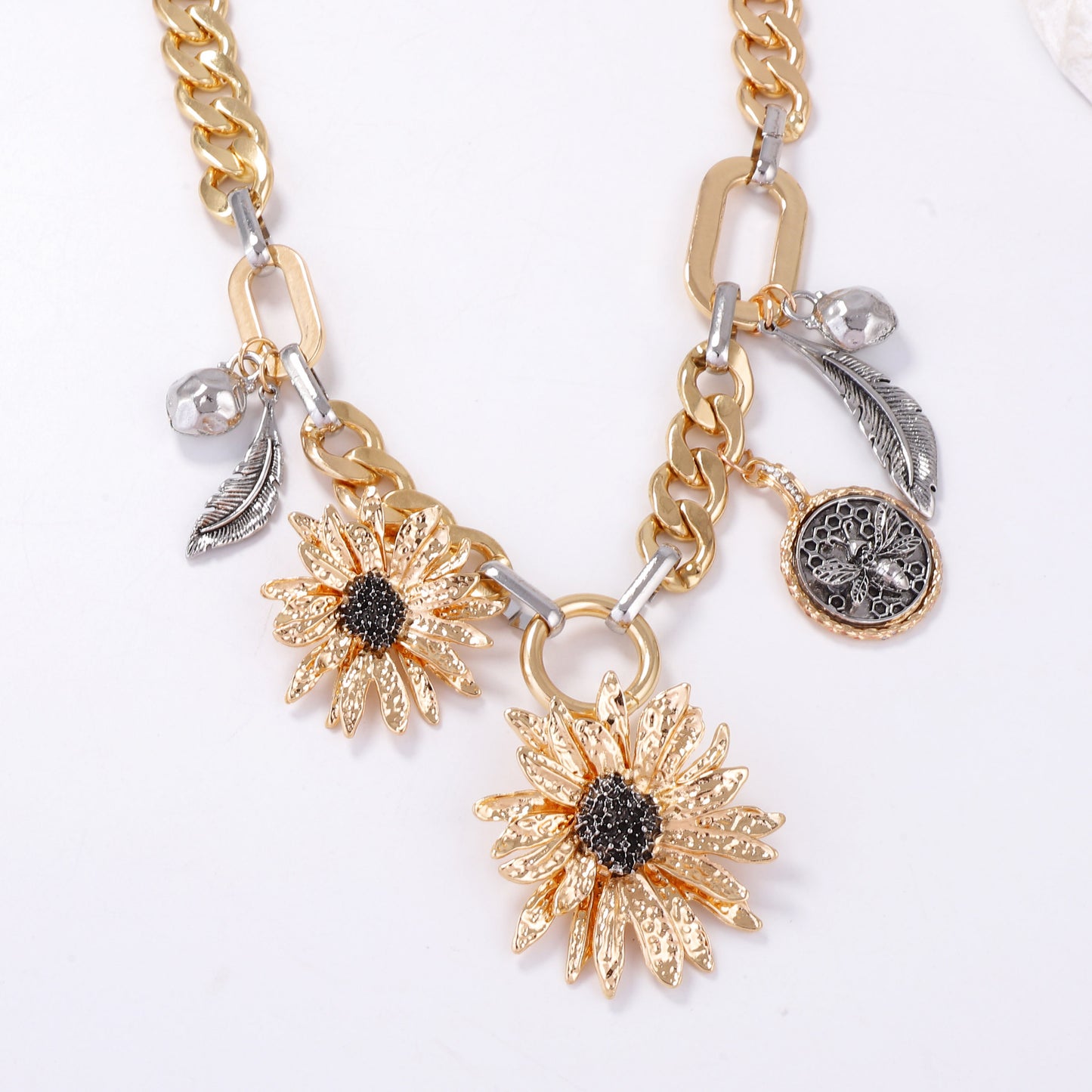 Romantic Necklace for Special Moments