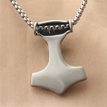Charming Pendant for Any Occasion