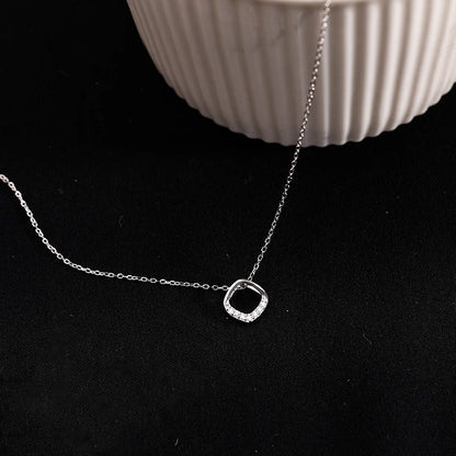 Romantic Necklace for Special Moments