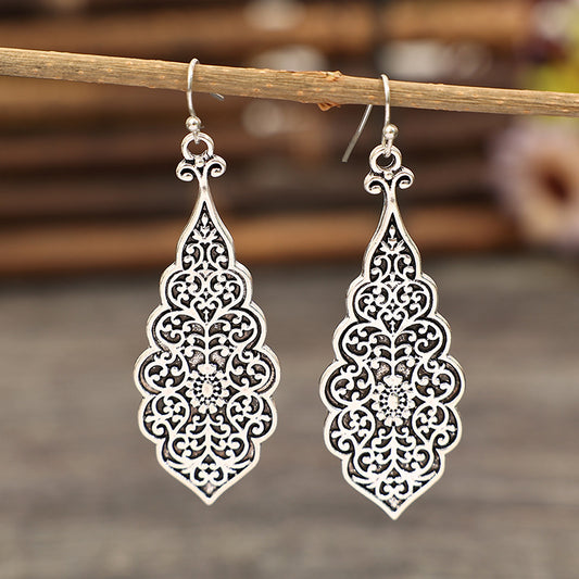 Classic Earring with Timeless Appeal