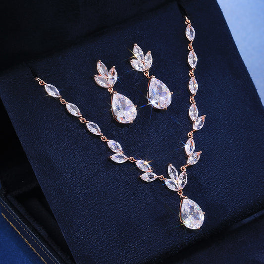 Charming Piece for Any Occasion