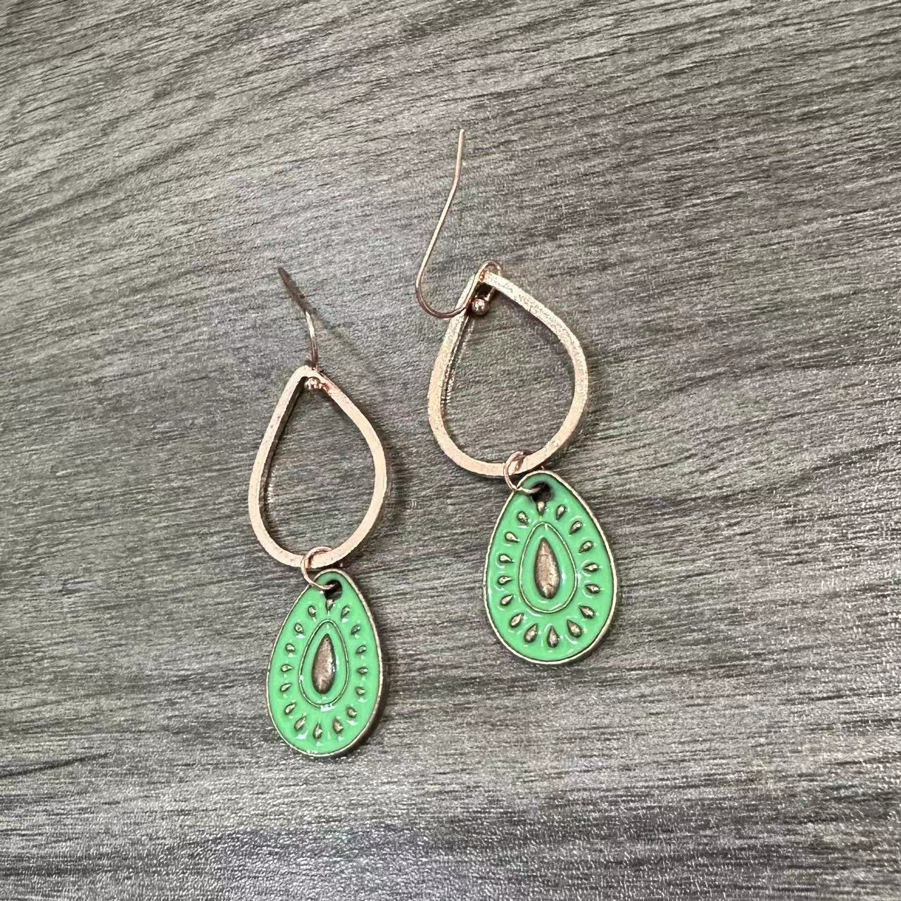 Elegant Earring for Every Occasion