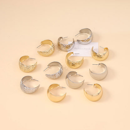 Classic Earring with Timeless Appeal
