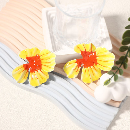 Beautiful Earring with Unique Style