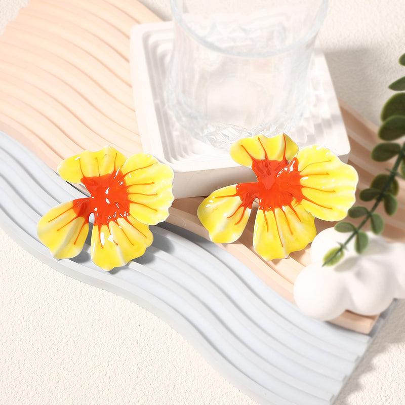 Beautiful Earring with Unique Style