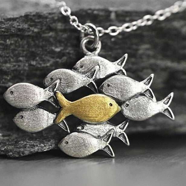 Elegant Gold Necklace for Every Occasion