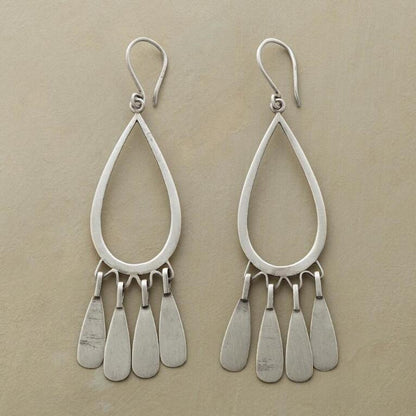 Charming Silver Earring for Any Occasion