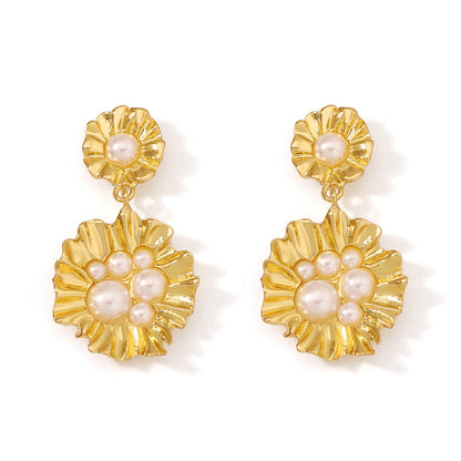 Romantic Pearl Earring for Special Moments