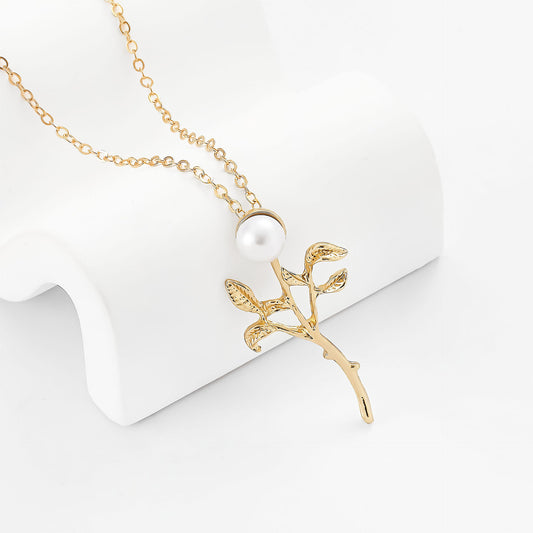 Romantic Pearl Necklace for Special Moments