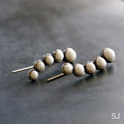 Charming Silver Earring for Any Occasion