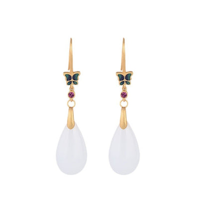Romantic Gold Earring for Special Moments