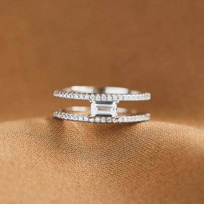 Classic Ring with Timeless Appeal