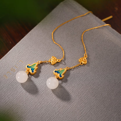 Beautiful Silver Earring with Unique Style