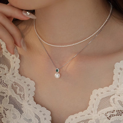 Romantic Pearl Necklace for Special Moments