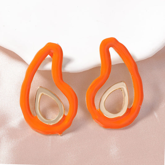 Charming Earring for Any Occasion