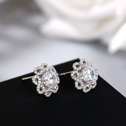 Romantic Earring for Special Moments