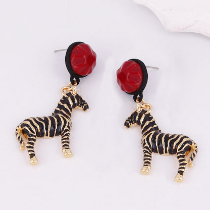 Charming Earring for Any Occasion