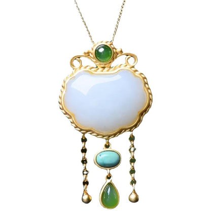 Stunning Silver Pendant for Daily Wear