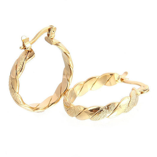 Elegant Gold Earring for Every Occasion