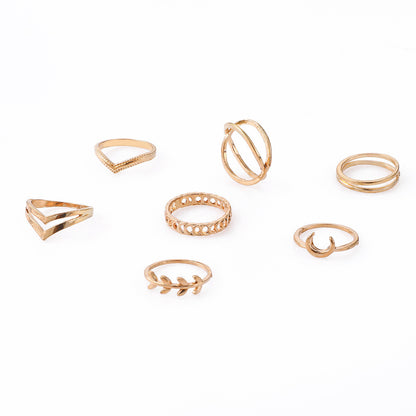 Beautiful Gold Set with Unique Style
