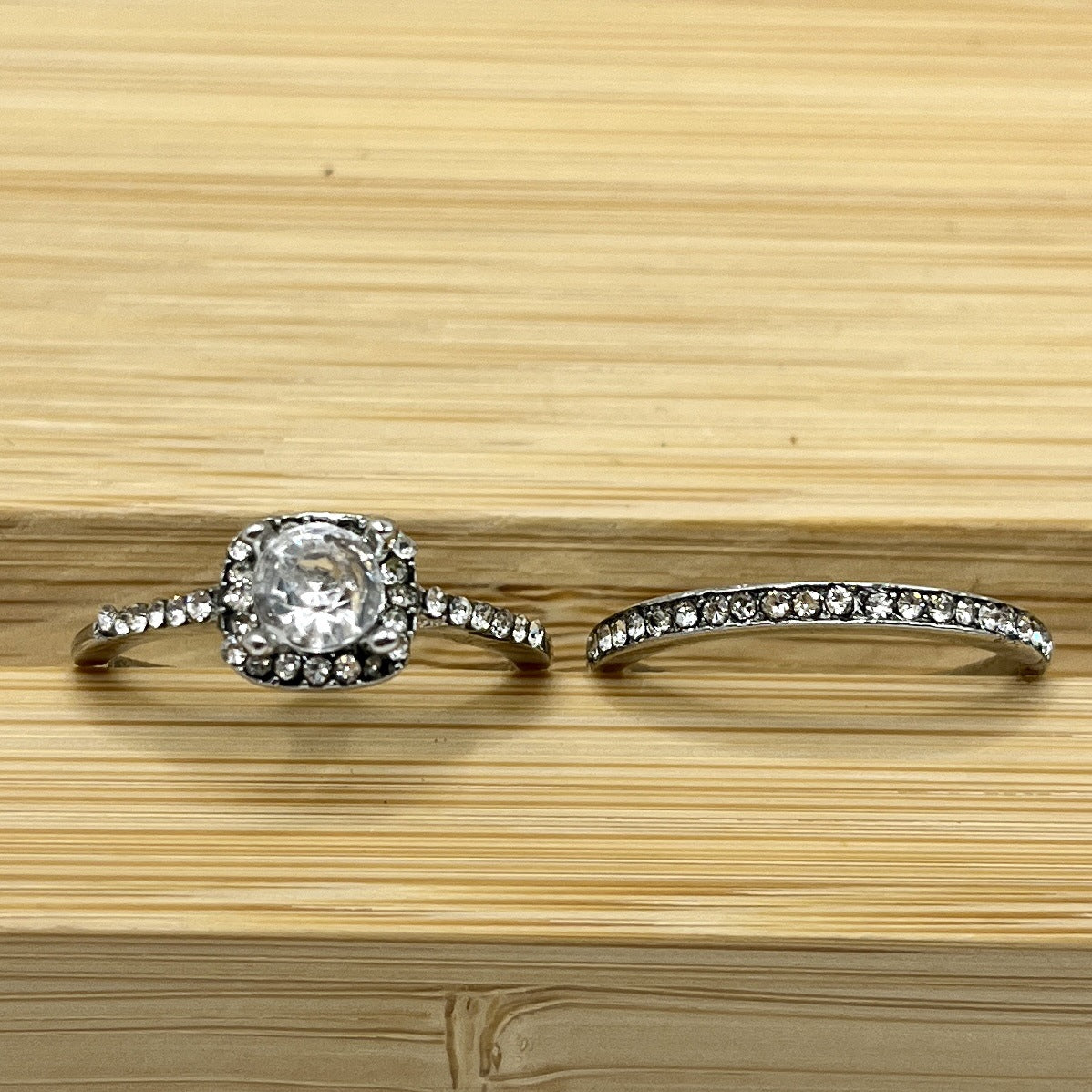 Classic Set with Timeless Appeal