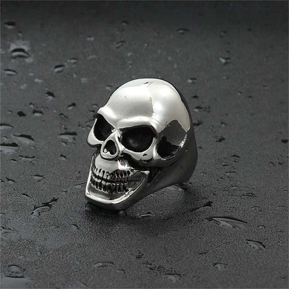 Classic Ring with Timeless Appeal