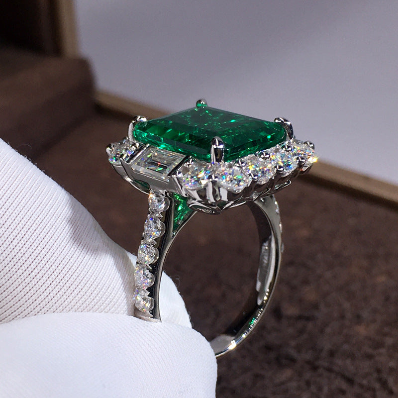 Beautiful Ring with Unique Style