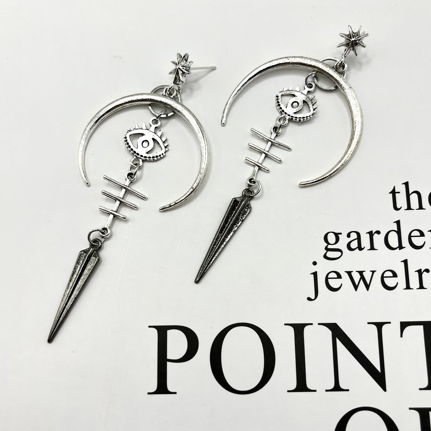 Classic Earring with Timeless Appeal