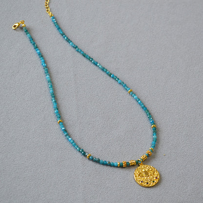 Romantic Gold Necklace for Special Moments