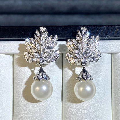 Beautiful Pearl Earring with Unique Style
