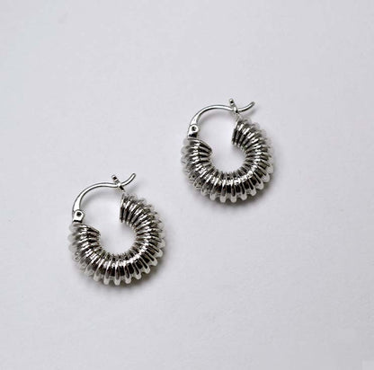 Vintage Handmade Gold Earring