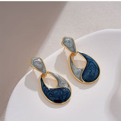 Stunning Earring for Daily Wear