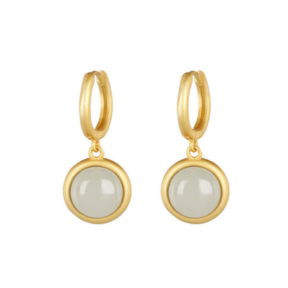 Charming Silver Earring for Any Occasion