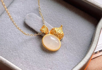 Charming Silver Set for Any Occasion