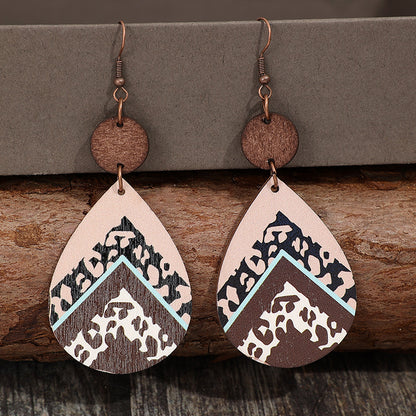 Classic Earring with Timeless Appeal
