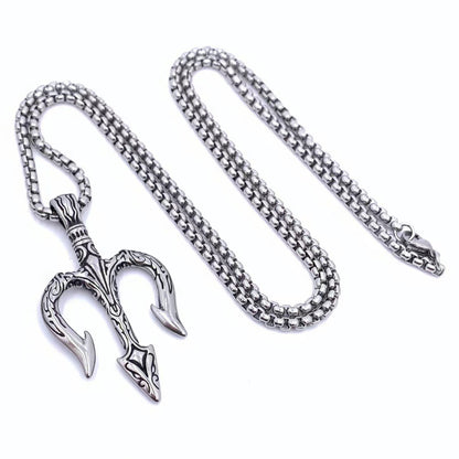 Classic Pendant with Timeless Appeal