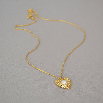 Charming Gold Necklace for Any Occasion