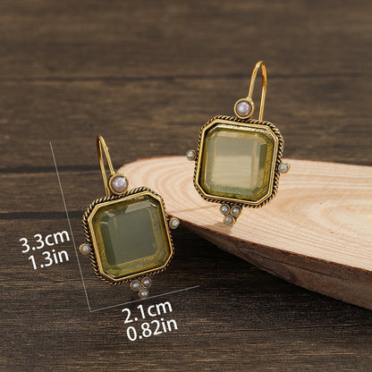 Stunning Earring for Daily Wear