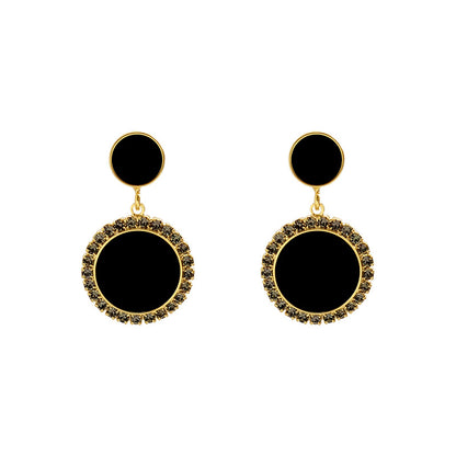 Classic Earring with Timeless Appeal